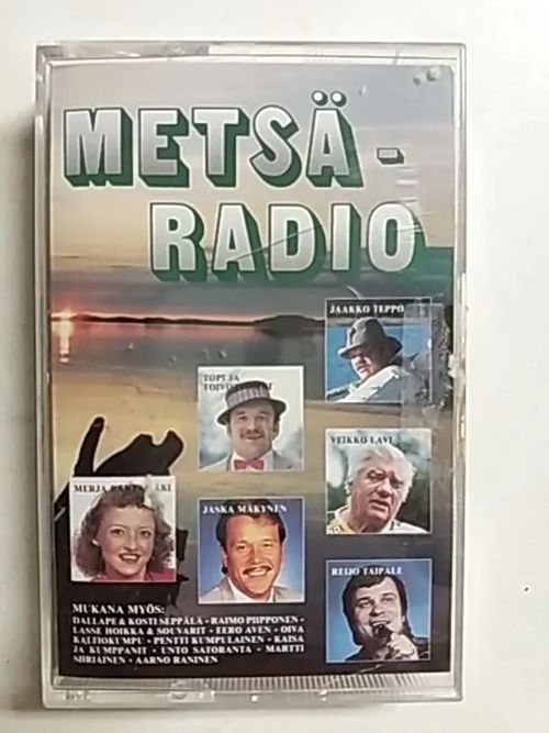 Metsäradio - Base-Beat Studiot Oy | Antikvaari Kirja- ja Lehtilinna / Raimo Kreivi | Osta Antikvaarista - Kirjakauppa verkossa