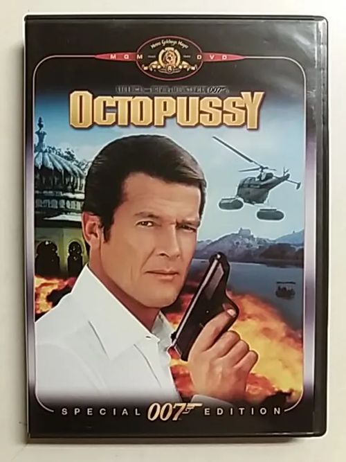 007 Octopussy | Antikvaari Kirja- ja Lehtilinna / Raimo Kreivi | Osta Antikvaarista - Kirjakauppa verkossa