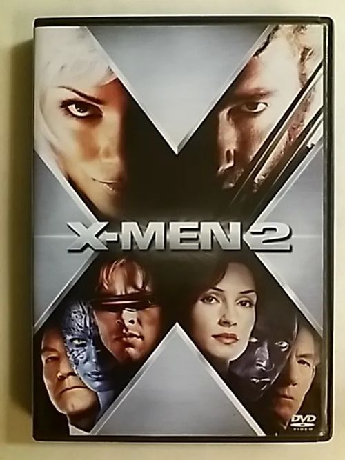 X-Men 2 - ohjaus Bryan Singer pääosissa Patrick Stewart ja Hugh Jackman. | Antikvaari Kirja- ja Lehtilinna / Raimo Kreivi | Osta Antikvaarista - Kirjakauppa verkossa