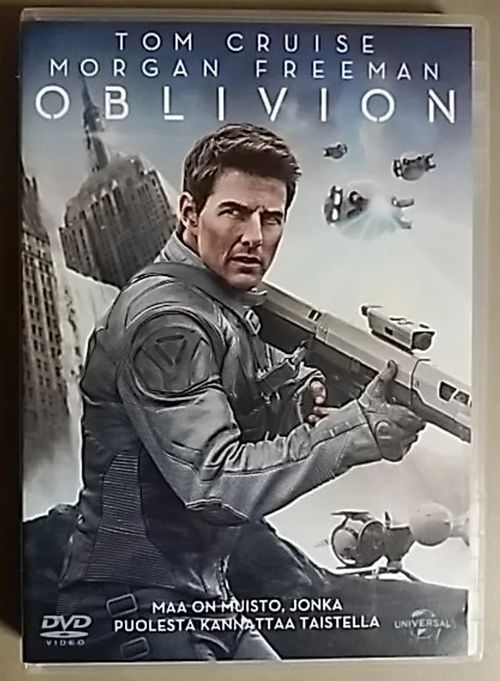 Oblivion - Sci-Fi vuodelta 2013 ohjaus Joseph Kosinski pääosissa Tom Cruise ja Morgan Freeman. | Antikvaari Kirja- ja Lehtilinna / Raimo Kreivi | Osta Antikvaarista - Kirjakauppa verkossa