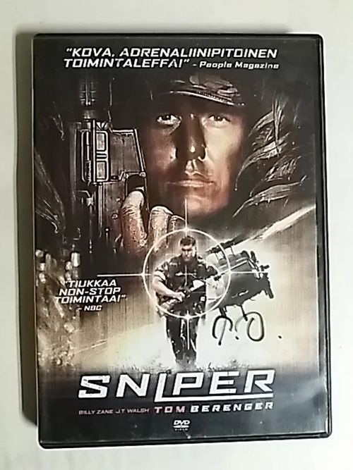 Sniper - Sala-ampuja - Toiminta vuodelta 1993 ohjaus Luis Llosa pääosissa Tom Berenger ja Billy Zane. | Antikvaari Kirja- ja Lehtilinna / Raimo Kreivi | Osta Antikvaarista - Kirjakauppa verkossa