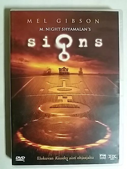 Siqns - Sci-Fi vuodelta 2002 ohjaus M Night Shyamalan pääosissa Mel Gibson ja Joaquin Phoenix. | Antikvaari Kirja- ja Lehtilinna / Raimo Kreivi | Osta Antikvaarista - Kirjakauppa verkossa