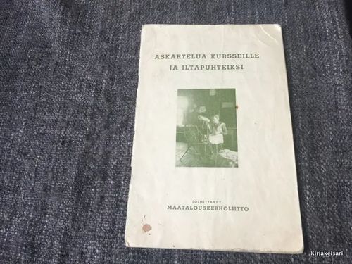 Askartelua kursseille ja iltapuhteiksi | Antikvariaatti Bookkolo | Osta Antikvaarista - Kirjakauppa verkossa