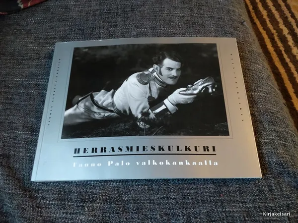 Herrasmieskulkuri - Tauno Palo valkokankaalla - Laine Kimmo | Antikvariaatti Bookkolo | Osta Antikvaarista - Kirjakauppa verkossa