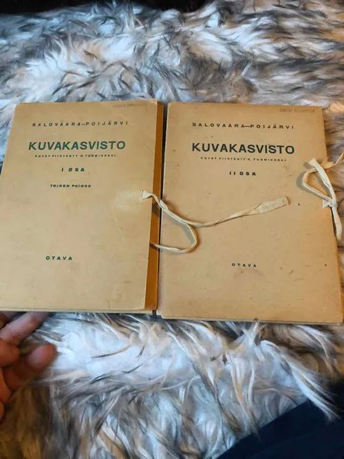 Kuvakasvisto I-II - Salovaara - Poijärvi | Antikvariaatti Bookkolo | Osta Antikvaarista - Kirjakauppa verkossa