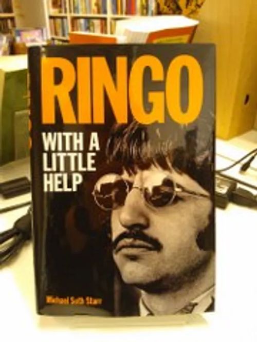 Ringo - With a little help - Starr Michael Seth | Antikvariaatti Oulun Ale-Kirja Ky | Osta Antikvaarista - Kirjakauppa verkossa