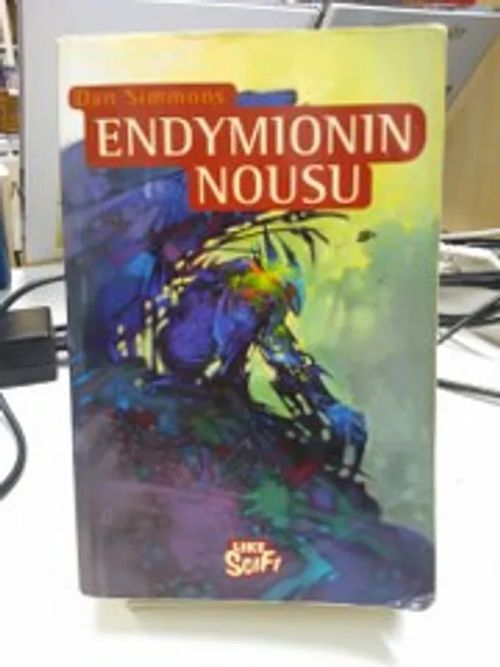 Endymionin nousu - Simmons Dan | Antikvariaatti Oulun Ale-Kirja Ky | Osta Antikvaarista - Kirjakauppa verkossa