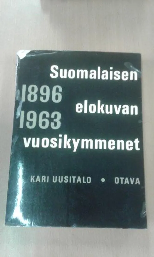 Suomalaisen elokuvan vuosikymmenet - Uusitalo Kari | Divari Kaleva | Osta Antikvaarista - Kirjakauppa verkossa