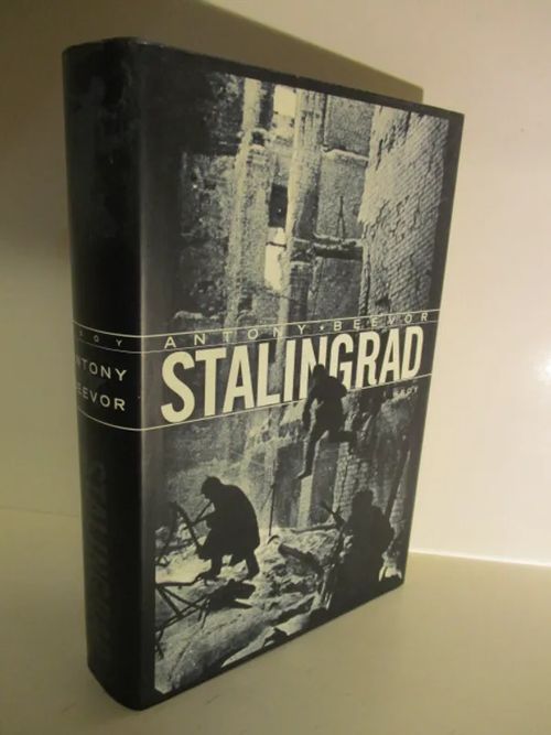 Stalingrad - Beevor Anthony | Brahen Antikvariaatti | Osta Antikvaarista - Kirjakauppa verkossa