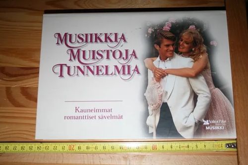 4 c-kasettia; Musiikkia, muistoja, tunnelmia - Kauneimmat romanttiset sävelmät (UUSI) | AntiWaari Ay | Osta Antikvaarista - Kirjakauppa verkossa