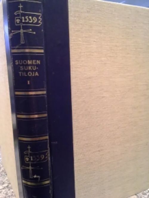 Suomen sukutiloja 1 | Antikvariaatti Suma | Osta Antikvaarista - Kirjakauppa verkossa