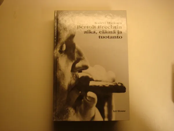 Bertolt Brechtin aika, elämä ja tuotanto - Haikara Kalevi | Kyyhkyrinteen Kirja | Osta Antikvaarista - Kirjakauppa verkossa