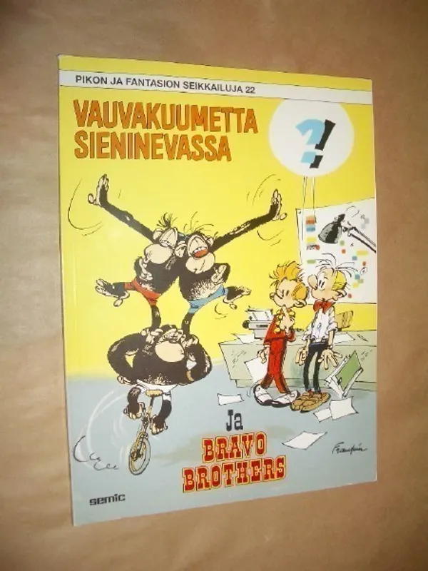 Piko ja Fantasio 22 Vauvakuumetta sieninevassa ja Bravo brothers - Franquin Andre | Ajan Tv & Video Center oy | Osta Antikvaarista - Kirjakauppa verkossa