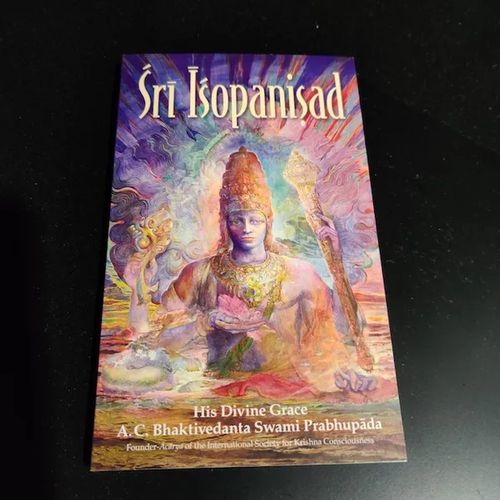 Sri Isopanisad - Bhaktivedanta. Swami | Booksbymuni | Osta Antikvaarista - Kirjakauppa verkossa