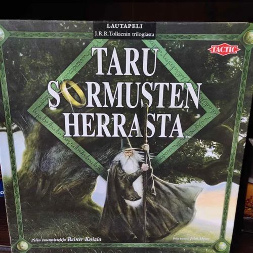 Taru sormusten herrasta - lautapeli | Booksbymuni | Osta Antikvaarista - Kirjakauppa verkossa