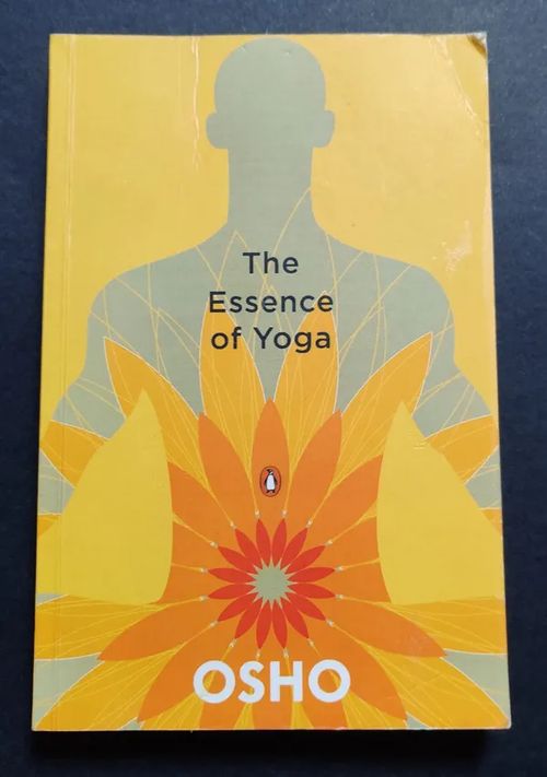 The essence of yoga - Osho | Booksbymuni | Osta Antikvaarista - Kirjakauppa verkossa