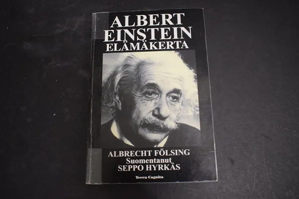 Albert Einsteinin elämäkerta - Fölsing Albrecht | Väinämöisen Kirja Oy | Osta Antikvaarista - Kirjakauppa verkossa