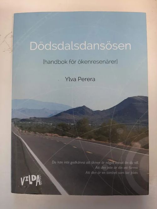 Dödsdalsdansösen : Handbok för ökenresenärer - Perera Ylva | Kristinas bokgrotta | Osta Antikvaarista - Kirjakauppa verkossa