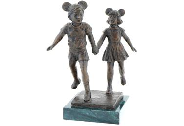 SUNDAY ART AND ANTIQUE ESTATE AUCTION 193