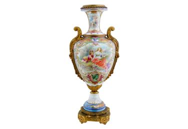 FINE ART AND ANTIQUE ESTATE AUCTION 201