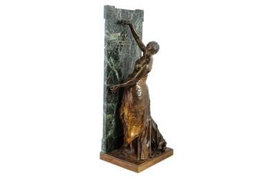 FINE ART AND ANTIQUE ESTATE AUCTION 207