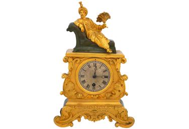 SUNDAY ART AND ANTIQUE ESTATE AUCTION 212