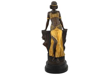 SUNDAY ART AND ANTIQUE ESTATE AUCTION 219