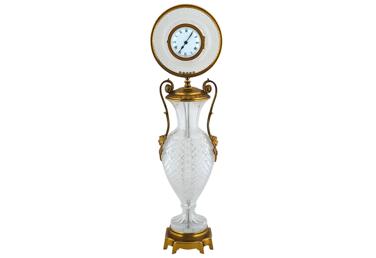 SUNDAY ART AND ANTIQUE ESTATE AUCTION 220
