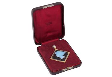 FINE ART AND ANTIQUE ESTATE AUCTION 221
