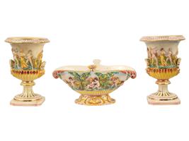 ITALIAN CAPODIMONTE PORCELAIN CUPS AND BOWL
