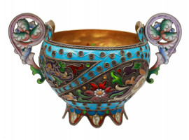 A RUSSIAN SILVER AND ENAMEL PLAQUE A JOUR BOWL