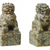 A PAIR OF CHINESE HARD STONE FOO DOG FIGURINES PIC-0