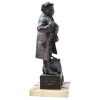 AN ANTIQUE BRONZE FIGURINE OF A MAN ON THE CHEST PIC-2