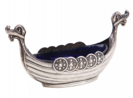 NORWEGIAN STERLING SILVER VIKING BOAT SALT CELLAR