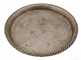 AN ANTIQUE MEXICAN SILVER SERVING BOWL