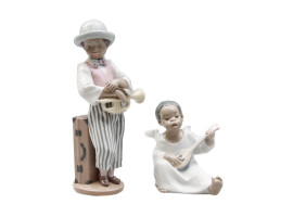 COLLECTIBLE SPANISH LLADRO PORCELAIN FIGURINES