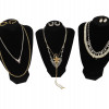 A VINTAGE MID CENTURY LUXURIOUS COSTUME JEWELRY PIC-1