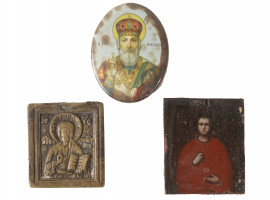 THREE ANTIQUE SMALL RUSSIAN ORTHODOX TRAVEL ICONS