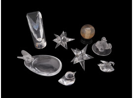 COLLECTION OF VINTAGE CLEAR GLASS FIGURINES