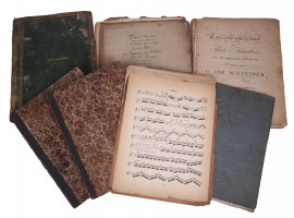 COLLECTION OF FRENCH ANTIQUE SHEET MUSIC BOOKS