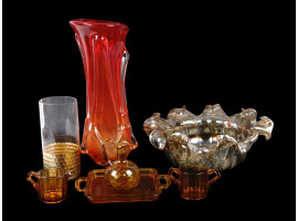 FTD ART GLASS CHALET VASE AND SMOKED GLASS SET