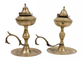 ANTIQUE 19TH C CONTINENTAL BRASS WHALE OIL LAMPS