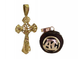 VINTAGE GREEK AMULET AND GOLD 14K CROSS