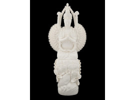 OLD CHINESE DEHUA WHITE PORCELAIN GUANYIN STATUE