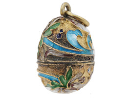 RUSSIAN SILVER GILT CLOISONNE ENAMEL EGG PENDANT