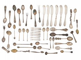 LARGE COLLECTION OF STERLING SILVER CUTLERY SET