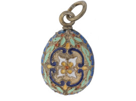 RUSSIAN 84 SILVER AND ENAMEL EASTER EGG PENDANT