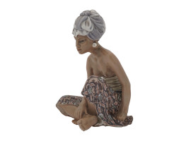 DAHL JENSEN COPENHAGEN WOMAN PORCELAIN FIGURINE