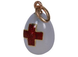 RUSSIAN GOLD QUARTZ CARVED RED CROSS EGG PENDANT