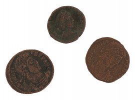 THREE ANCIENT ROMAN EMPEROR CONSTANTINE COINS